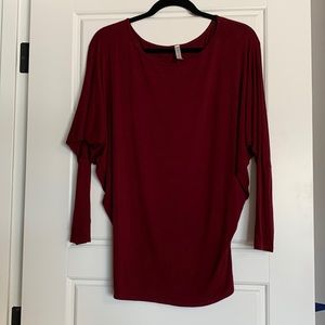 Lyss Loo maroon blouse, size Medium